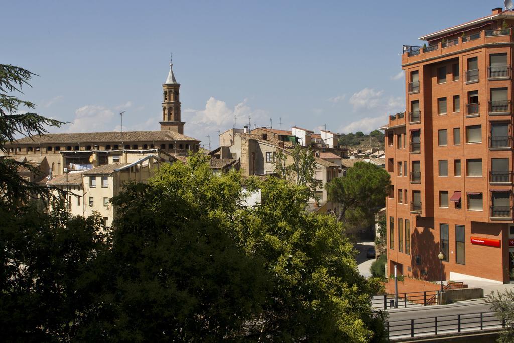 Hotel Clemente Barbastro Exterior photo